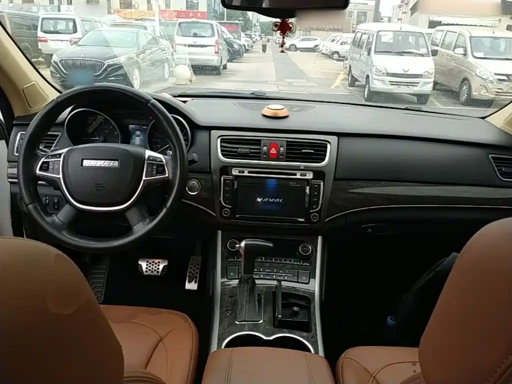 Haval H8 — миниатюра 10