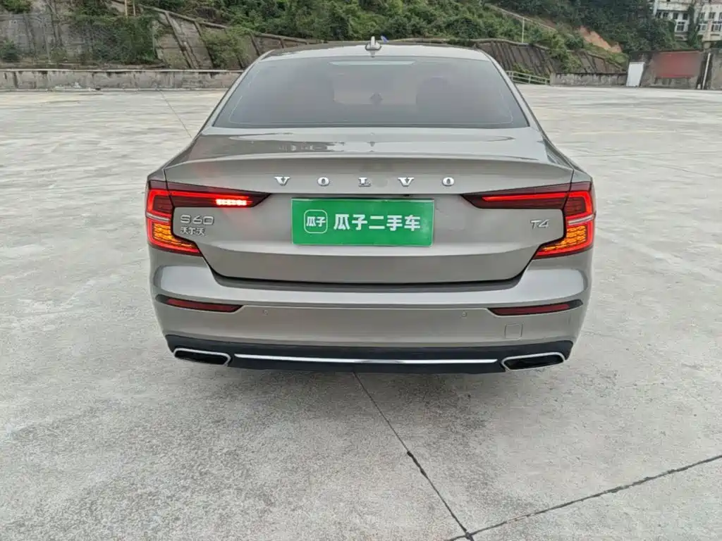 Volvo S60 — миниатюра 6