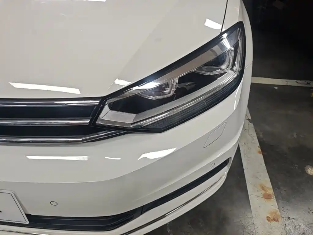 Volkswagen Touran — миниатюра 24