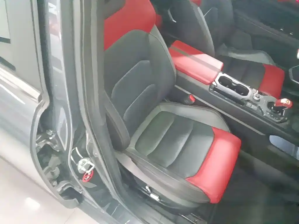 Geely Icon — миниатюра 25