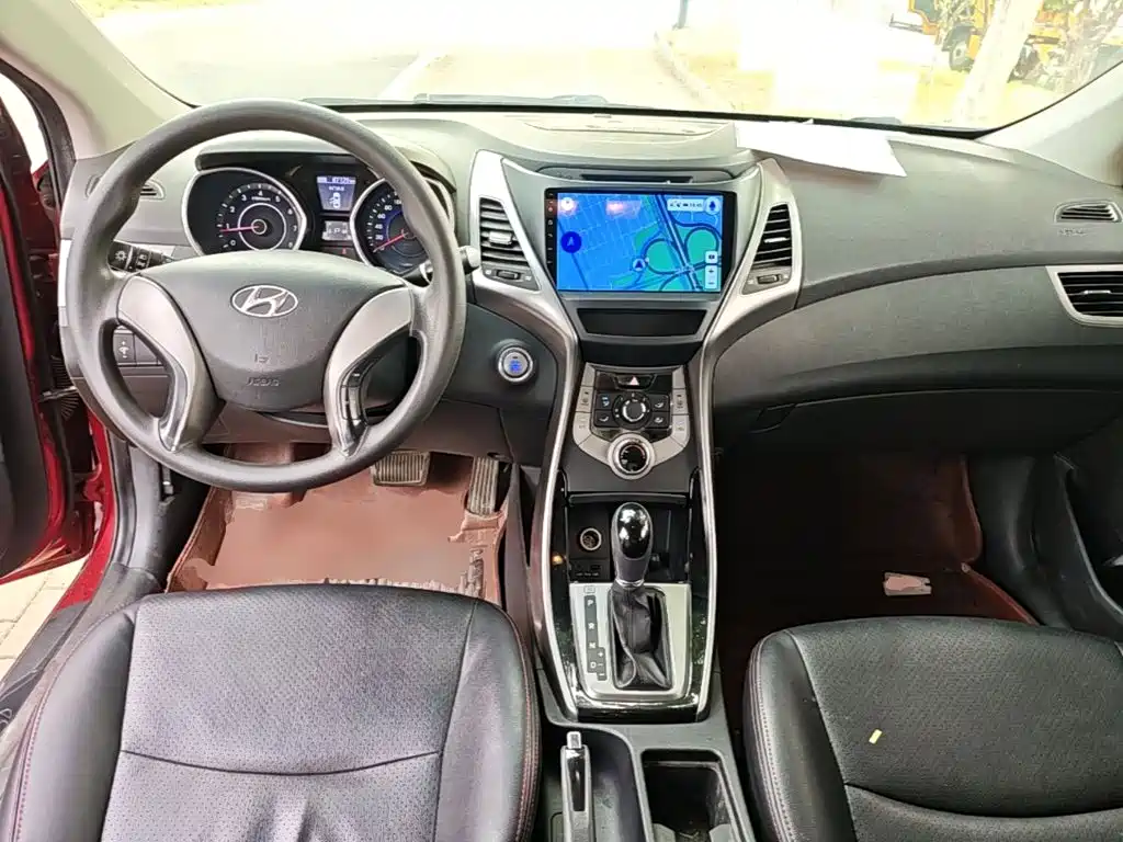 Hyundai Elantra Langdong — миниатюра 10