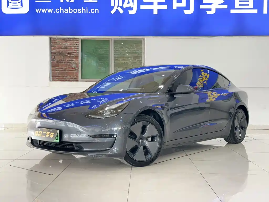 Tesla Model 3 — фотографии объявления, Фото 2