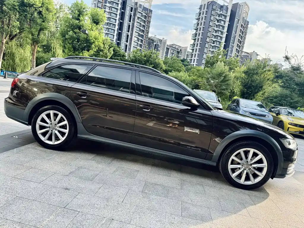 Audi A6 2015 3.0T allroad quattro