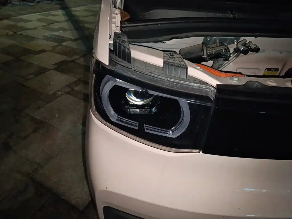 Wuling MINIEV — миниатюра 7