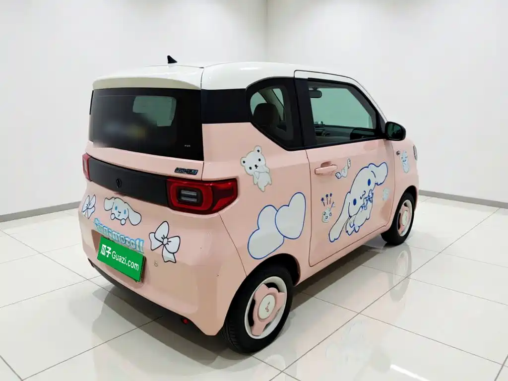 Wuling MINIEV — миниатюра 6