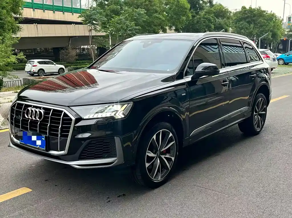 Audi Q7 2023
