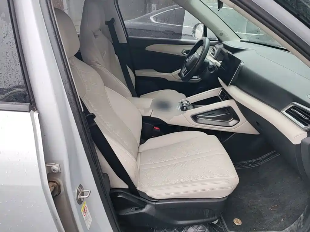 BYD Yuan UP — миниатюра 25