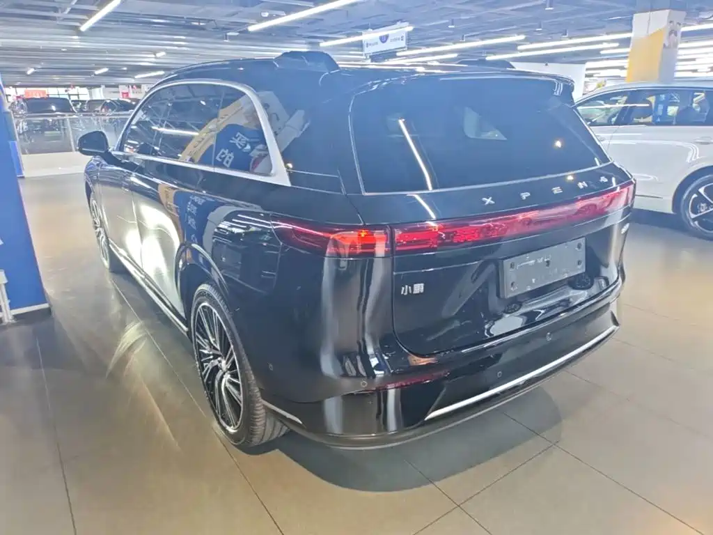 XPeng G9 — миниатюра 5