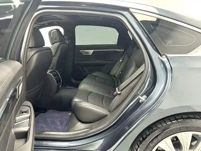 Cadillac CT6 — миниатюра 6