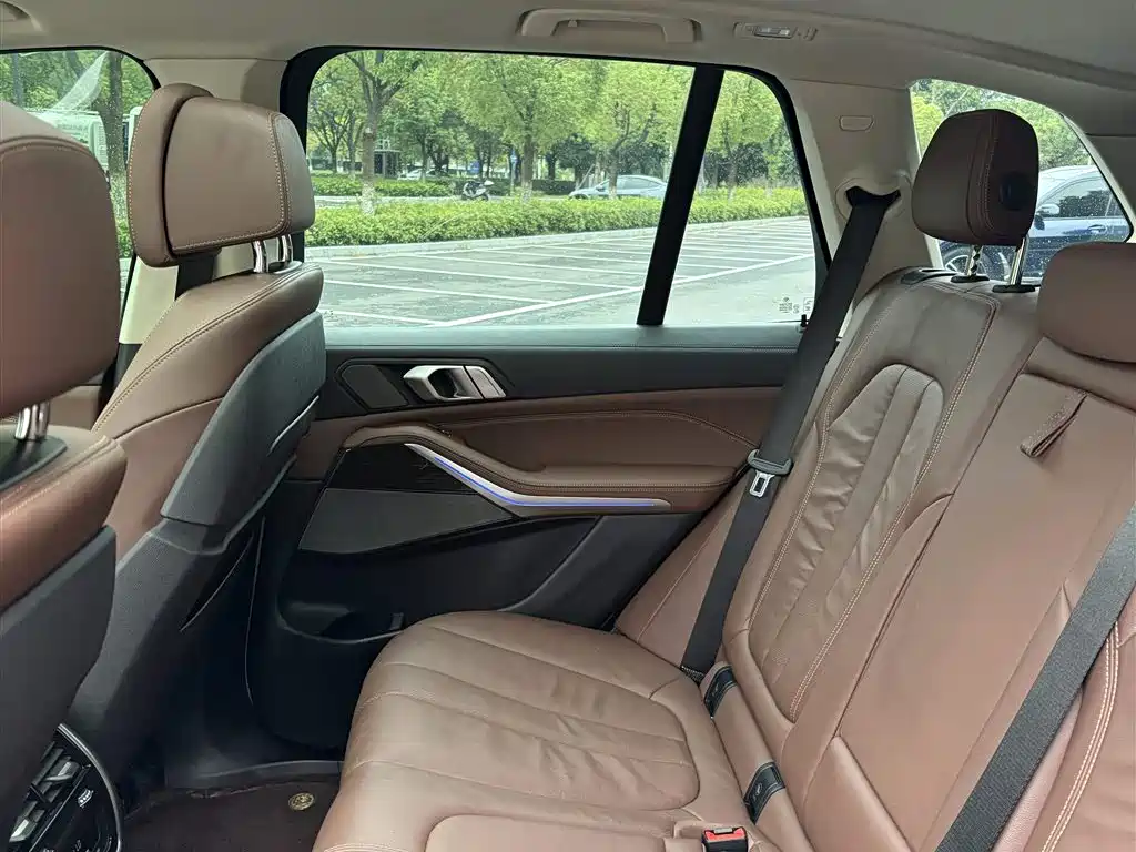 BMW X5 (Import) — миниатюра 15