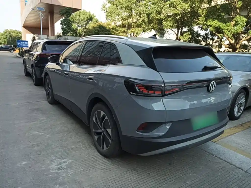 Volkswagen ID.4 Crozz — миниатюра 5