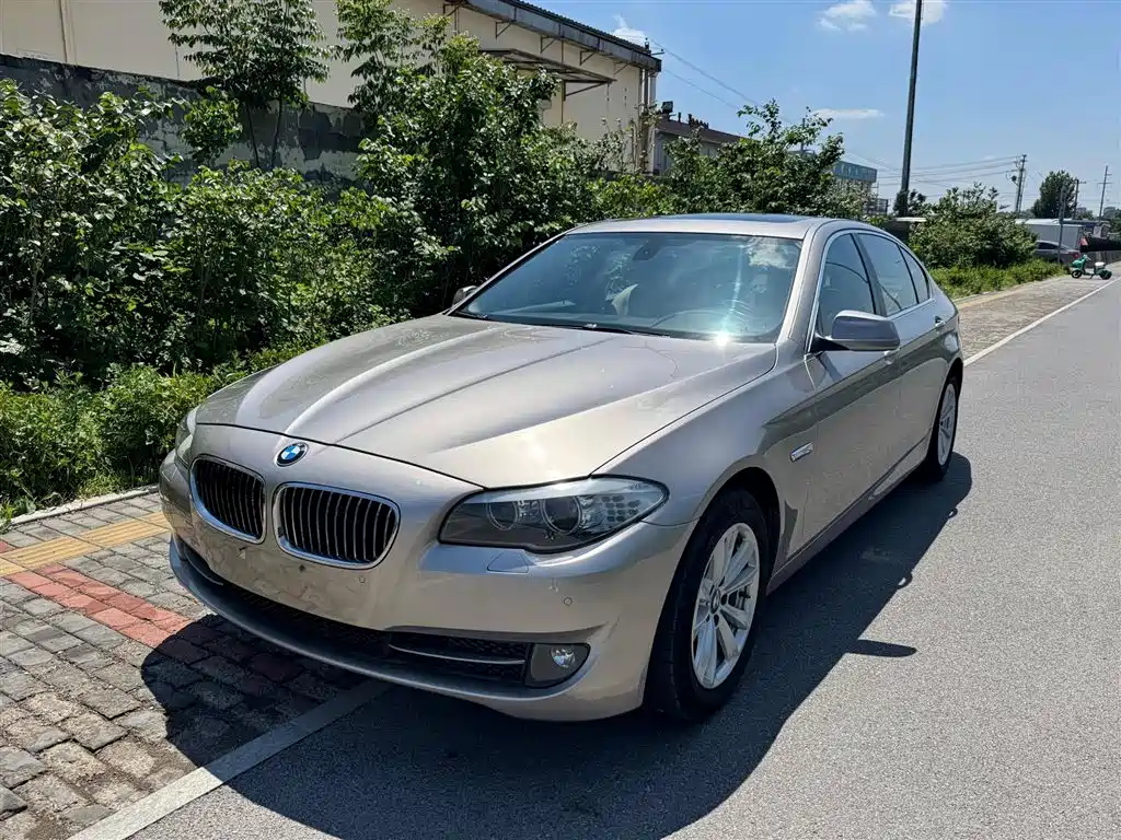 BMW 5 Series 2012
