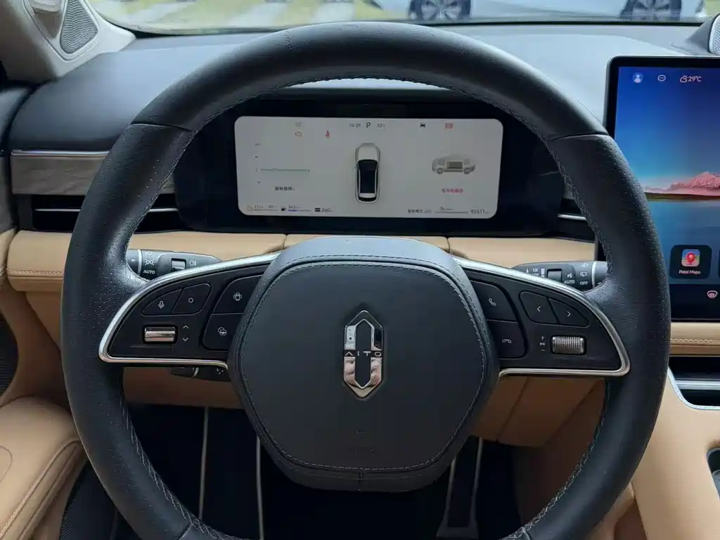 AITO AITO M5 — миниатюра 6
