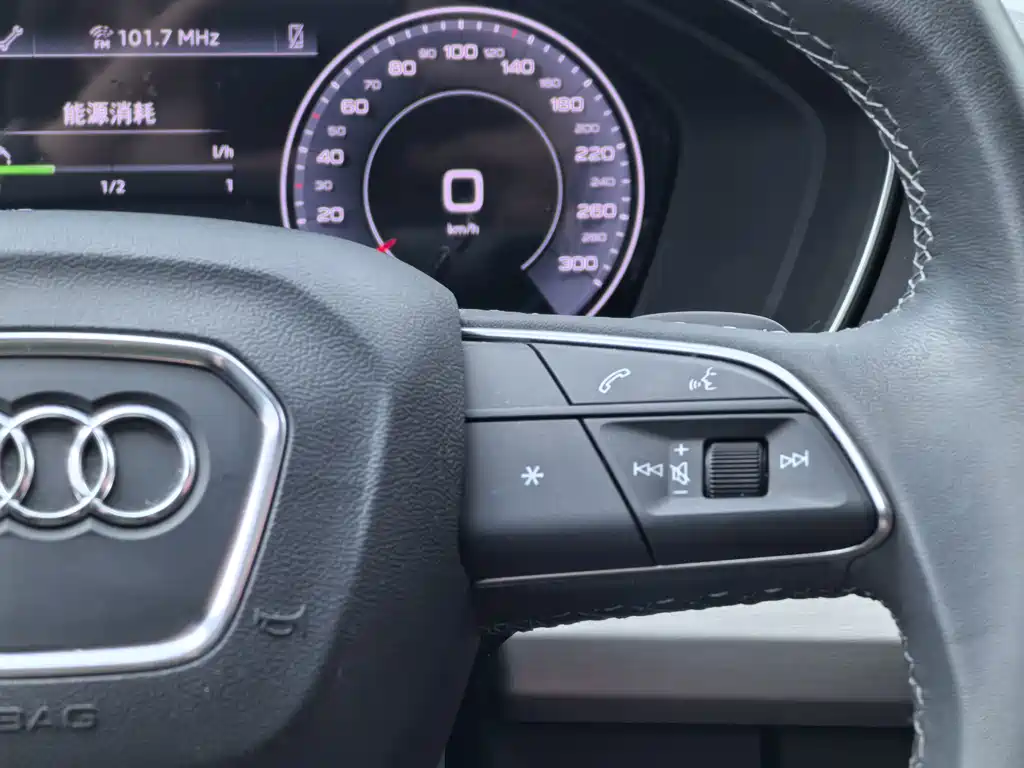 Audi Q5L — миниатюра 18