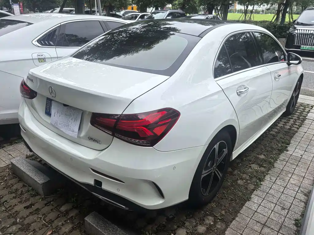 Mercedes-Benz A-Class A 2022 A 200 L Sport Fashion
