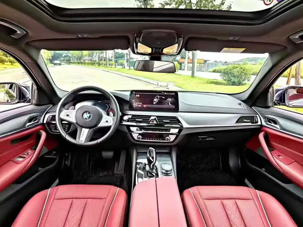 BMW 5 Series — миниатюра 3