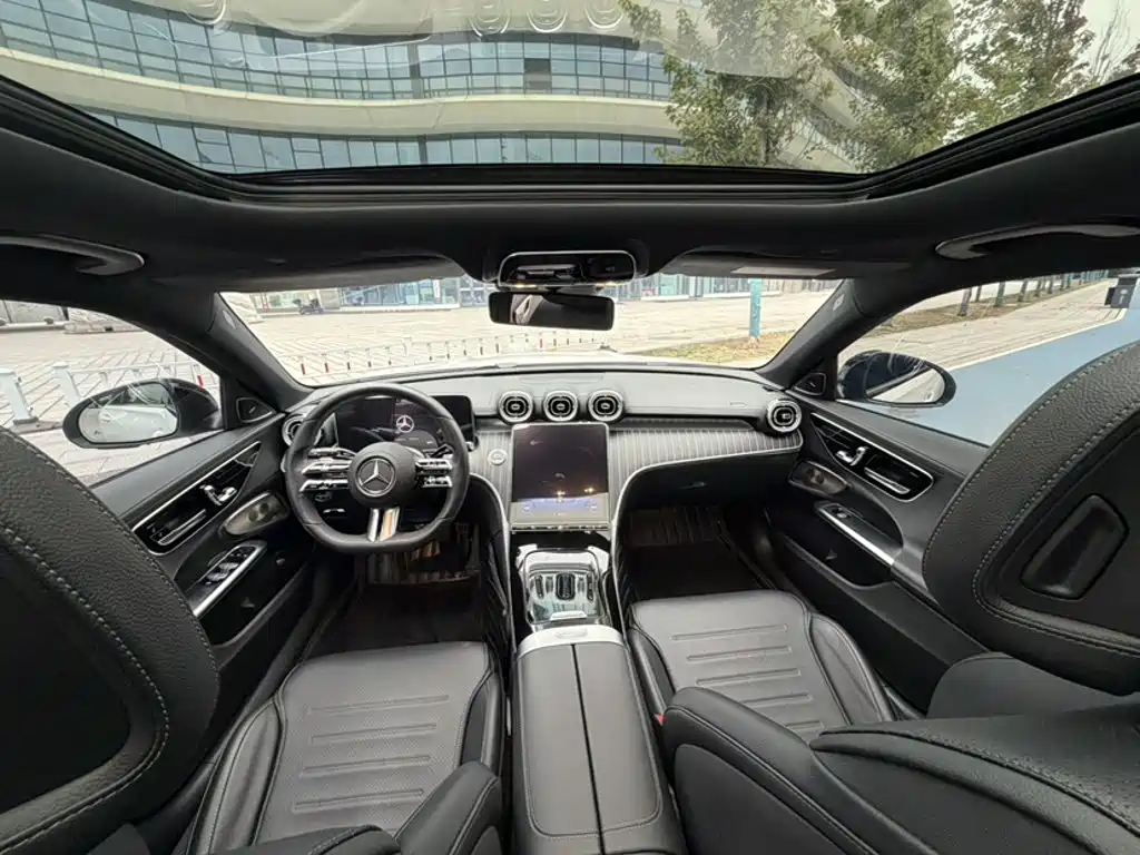 Mercedes-Benz C-Class — миниатюра 15