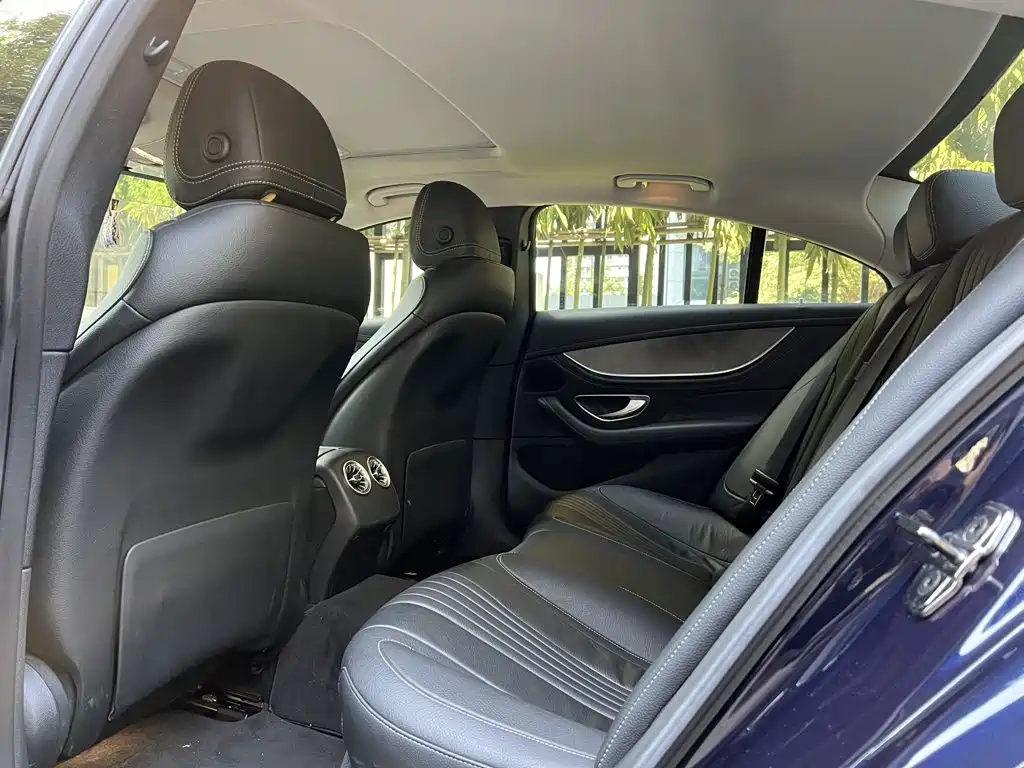 Mercedes-Benz CLS — миниатюра 8