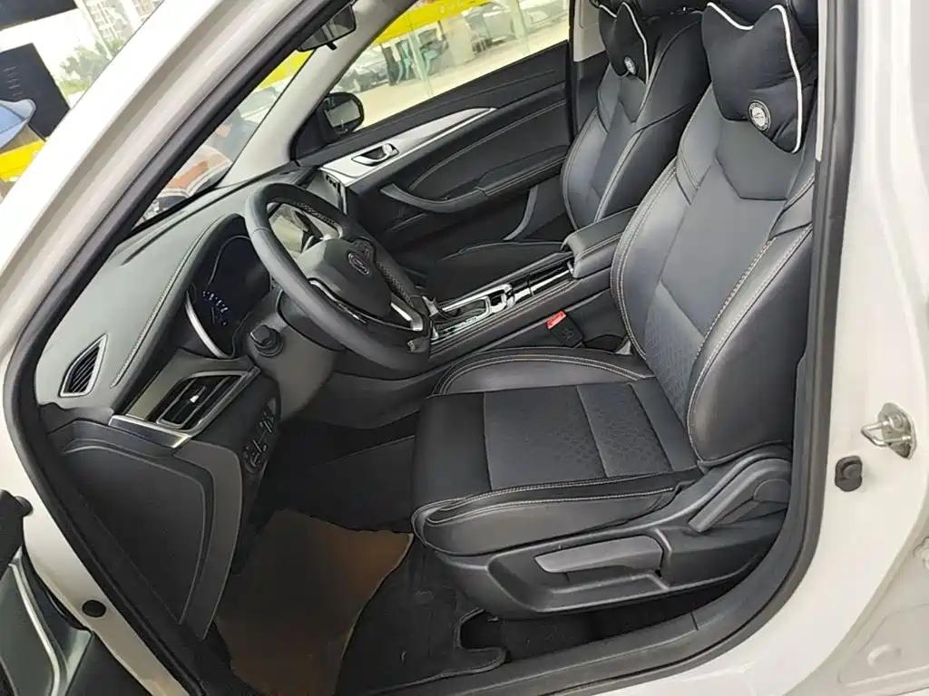 Changan Eado — миниатюра 15