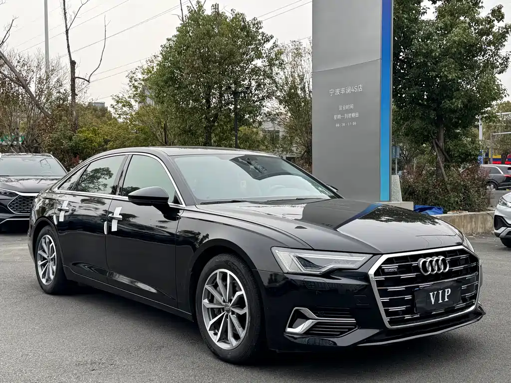 Audi A6L 2021 40 TFSI Luxury