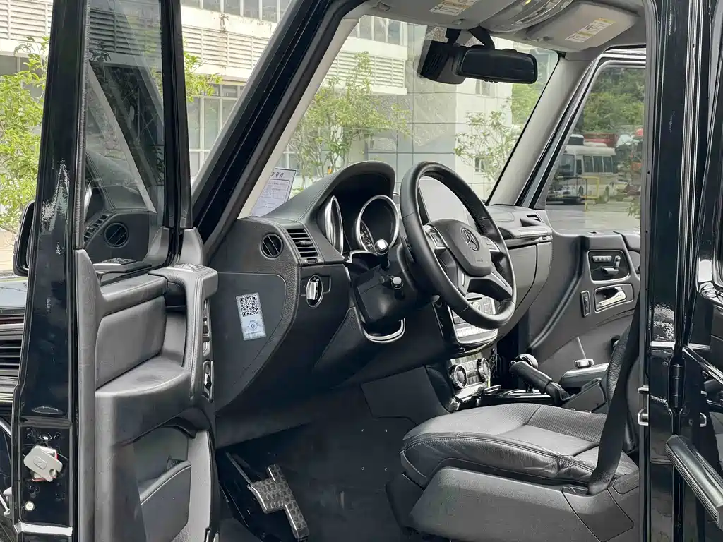 Mercedes-Benz G-Class — миниатюра 9