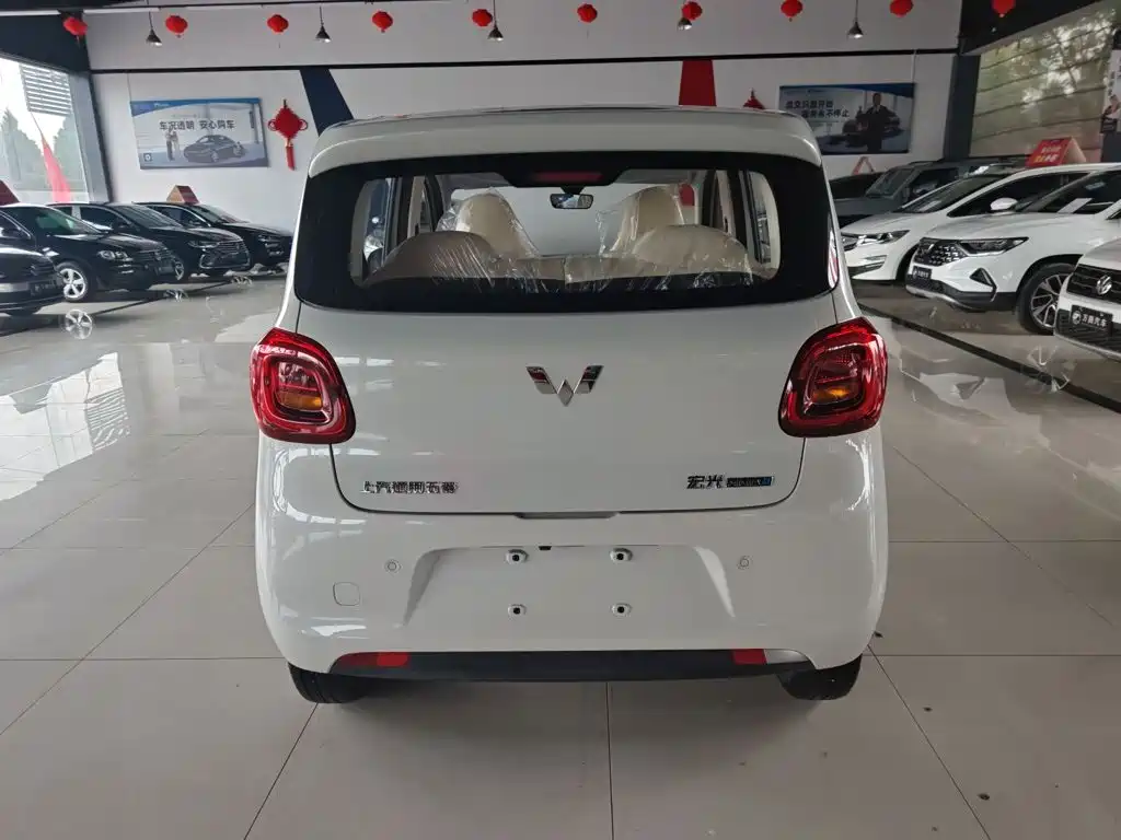 Wuling MINIEV — миниатюра 9