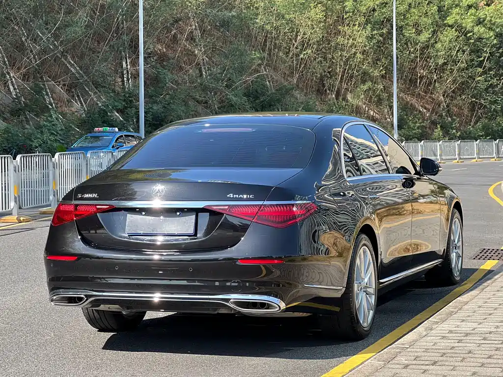 MERCEDES-BENZ S CLASS