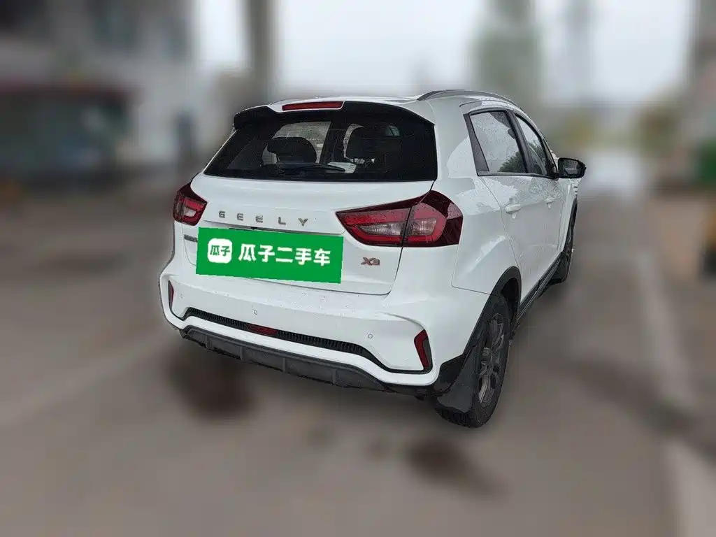 Geely Vision X3 — миниатюра 4
