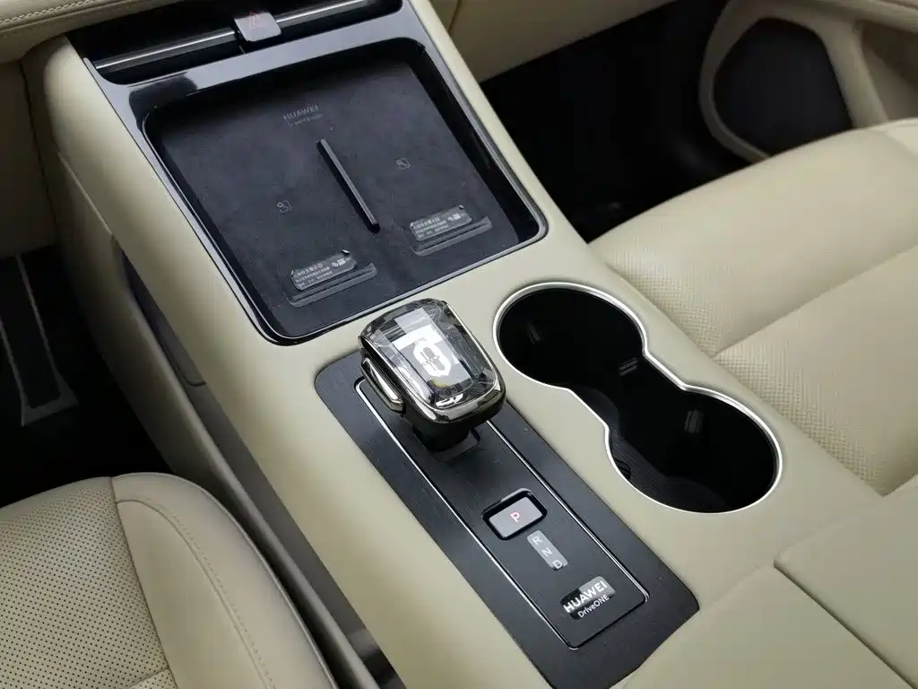 AITO AITO M5 — миниатюра 13