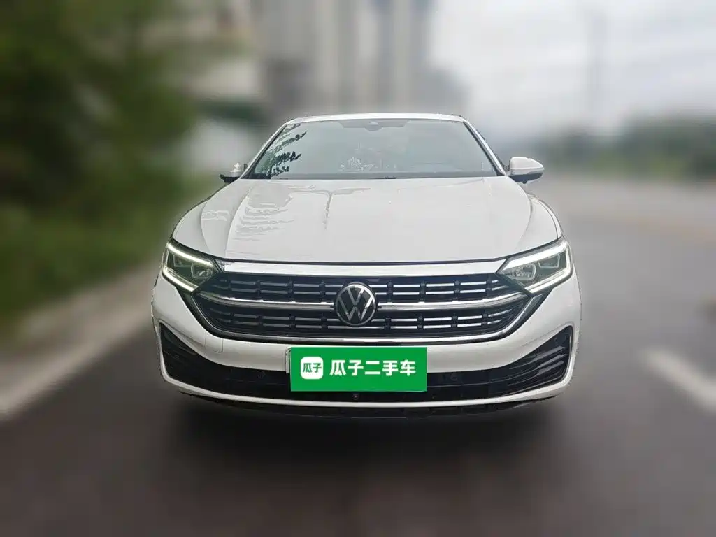 Volkswagen Sagitar — миниатюра 2