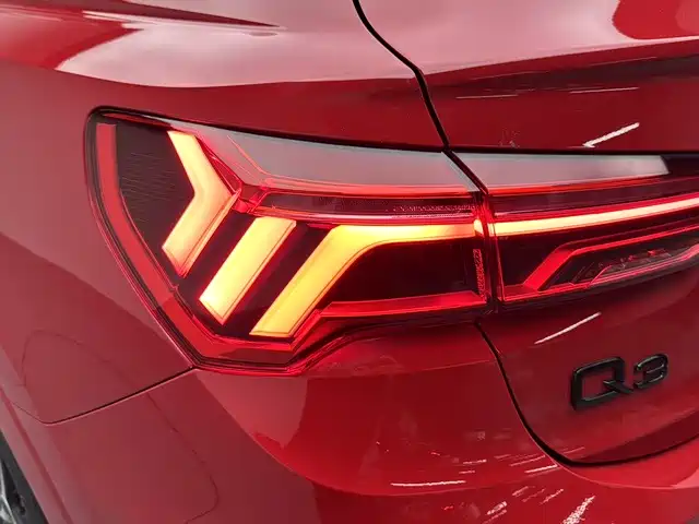 Audi Q3 Sportback — миниатюра 20