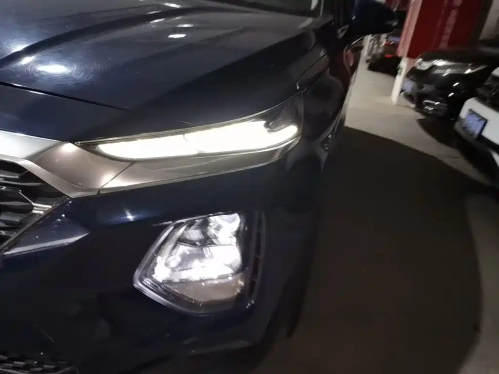Hyundai Santa Fe — миниатюра 24