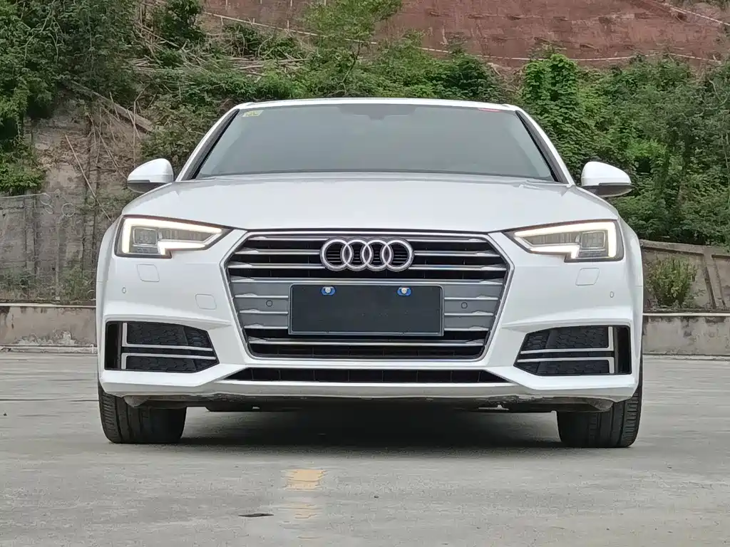 Audi A4L — миниатюра 2