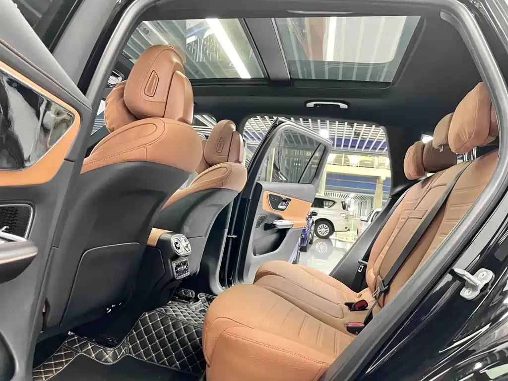 Mercedes-Benz GLC — миниатюра 6