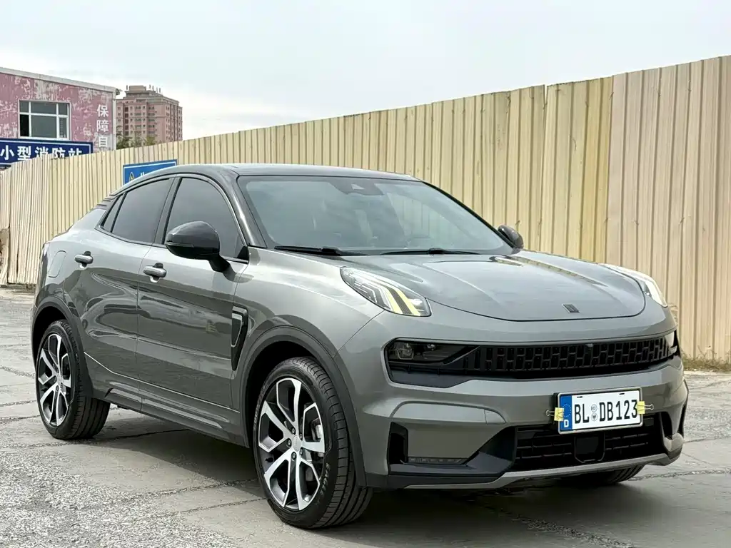 Lynk & Co 05 — миниатюра 3