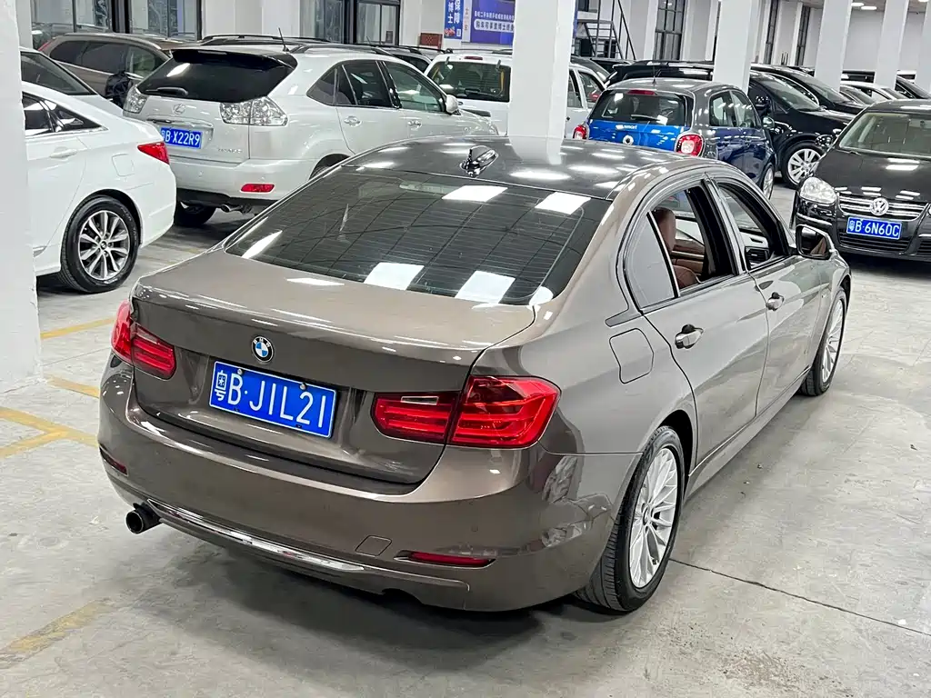 BMW 3 Series — миниатюра 6