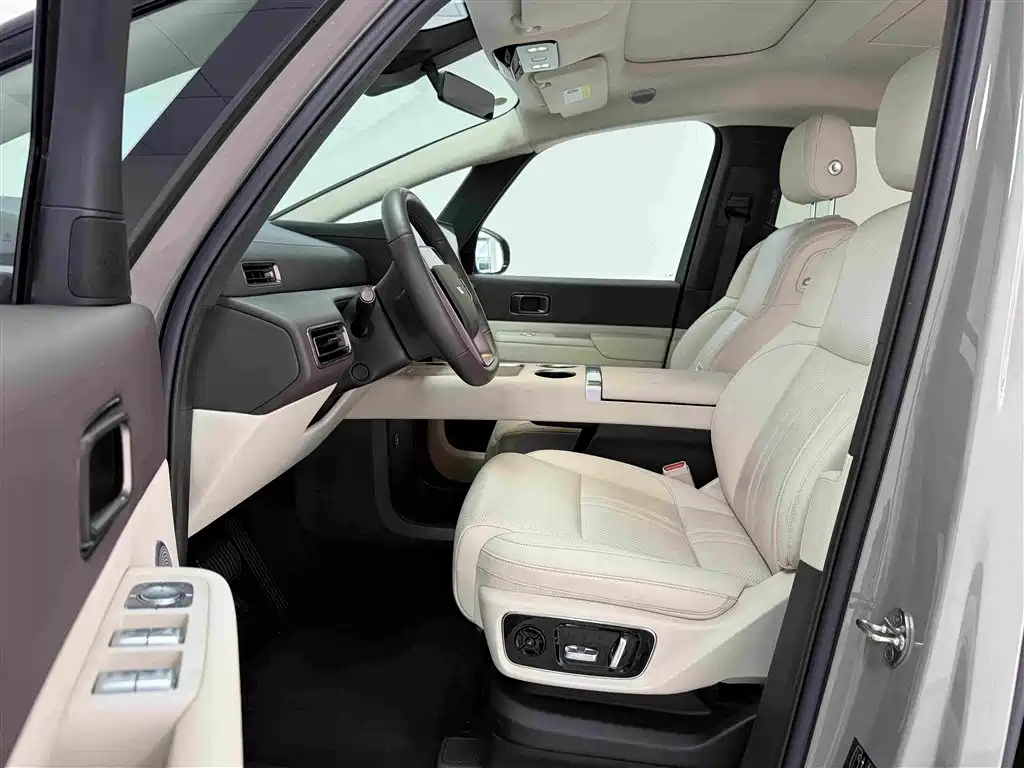Li Auto Li MEGA — миниатюра 4