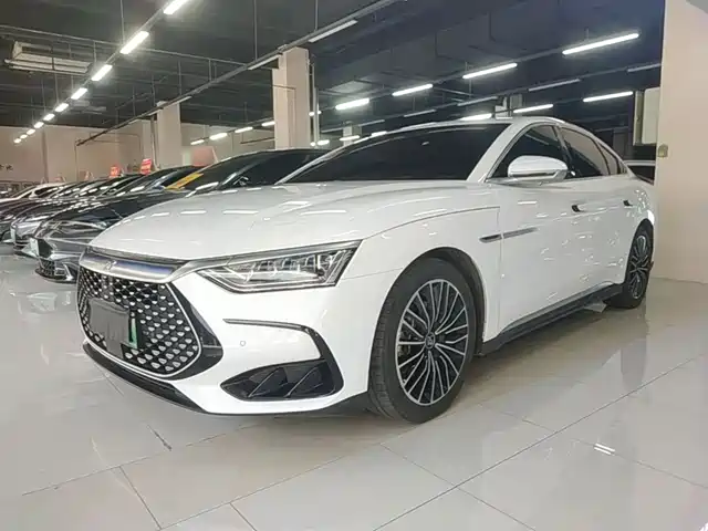 2022 BYD Han
