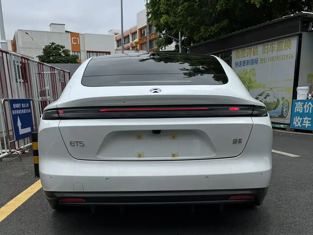 NIO ET5 2026 100kWh