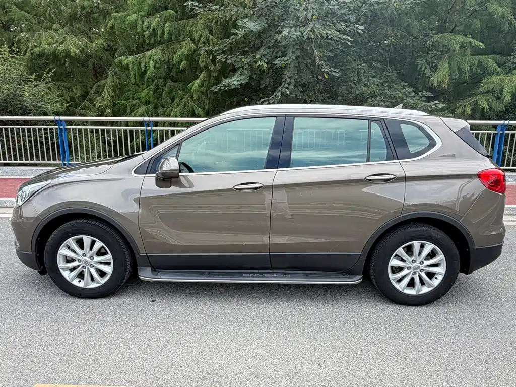 Buick Envision Plus — миниатюра 3