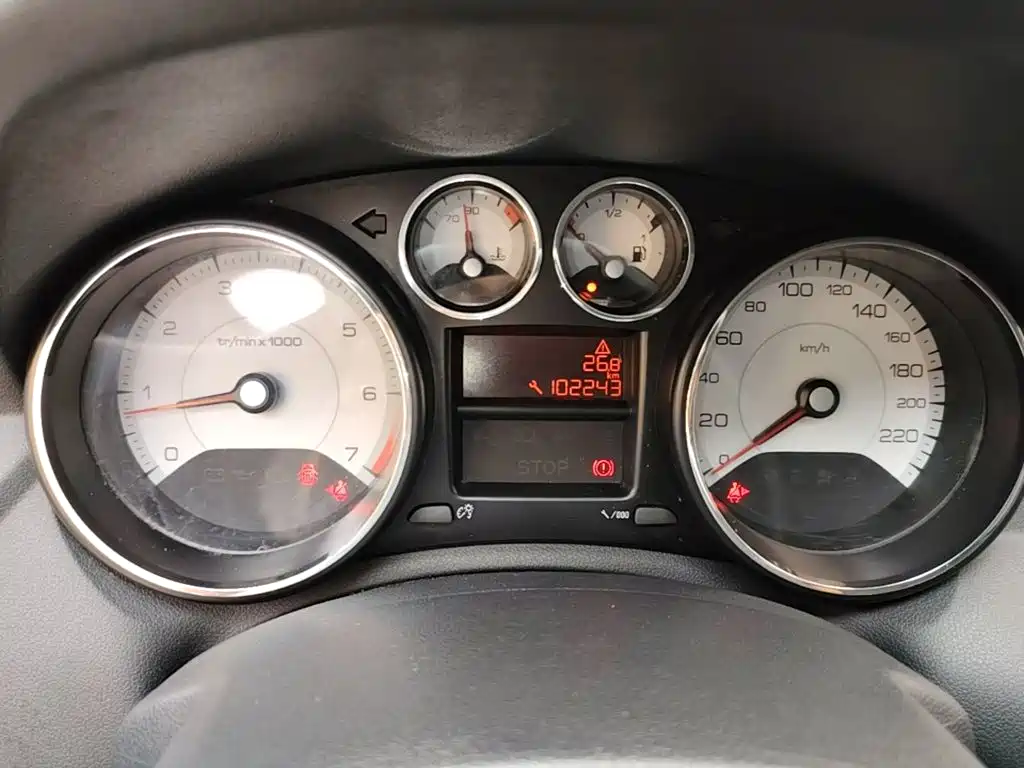 Peugeot 308 — миниатюра 12