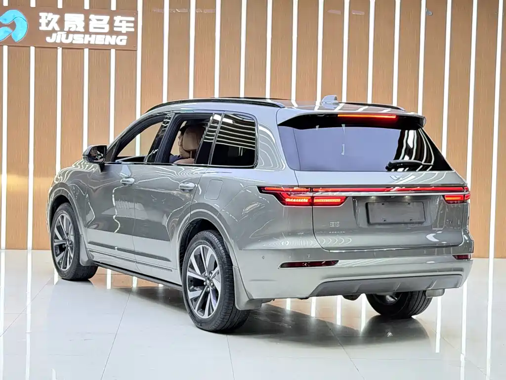 Li Auto Li ONE — миниатюра 4