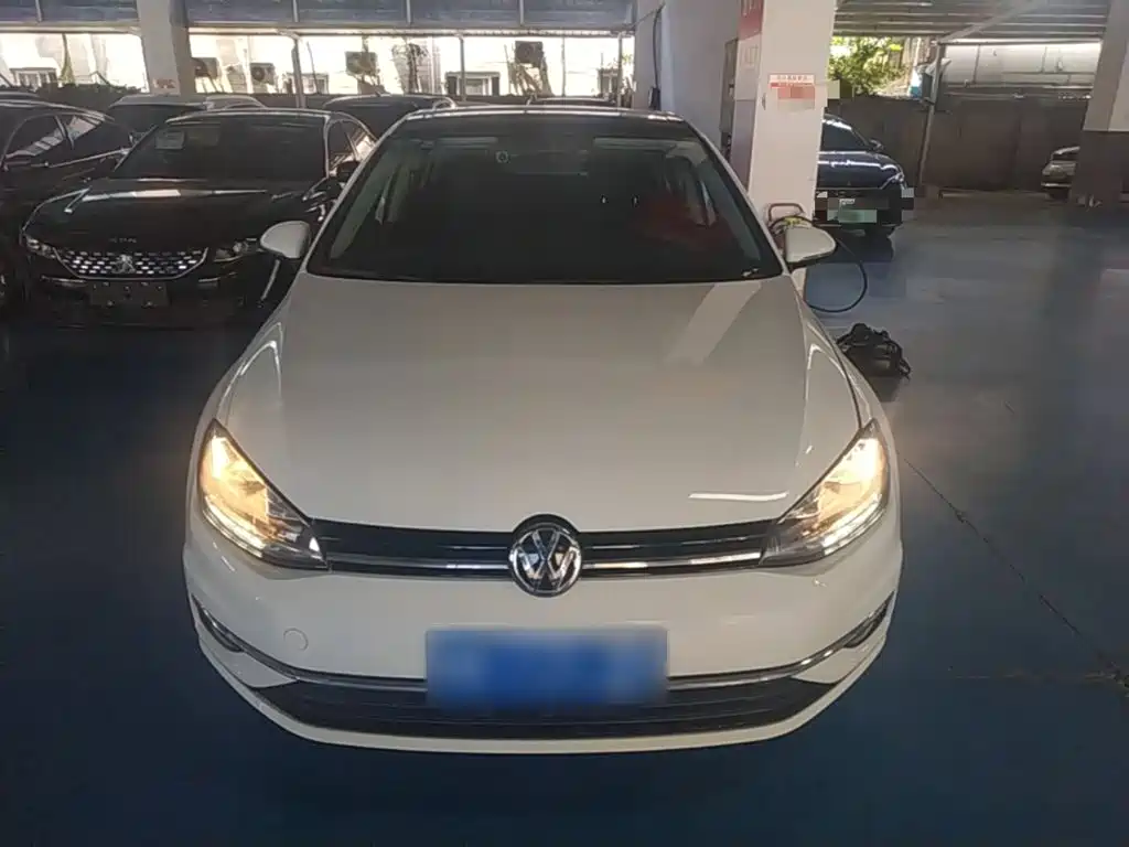 Volkswagen Golf — миниатюра 3