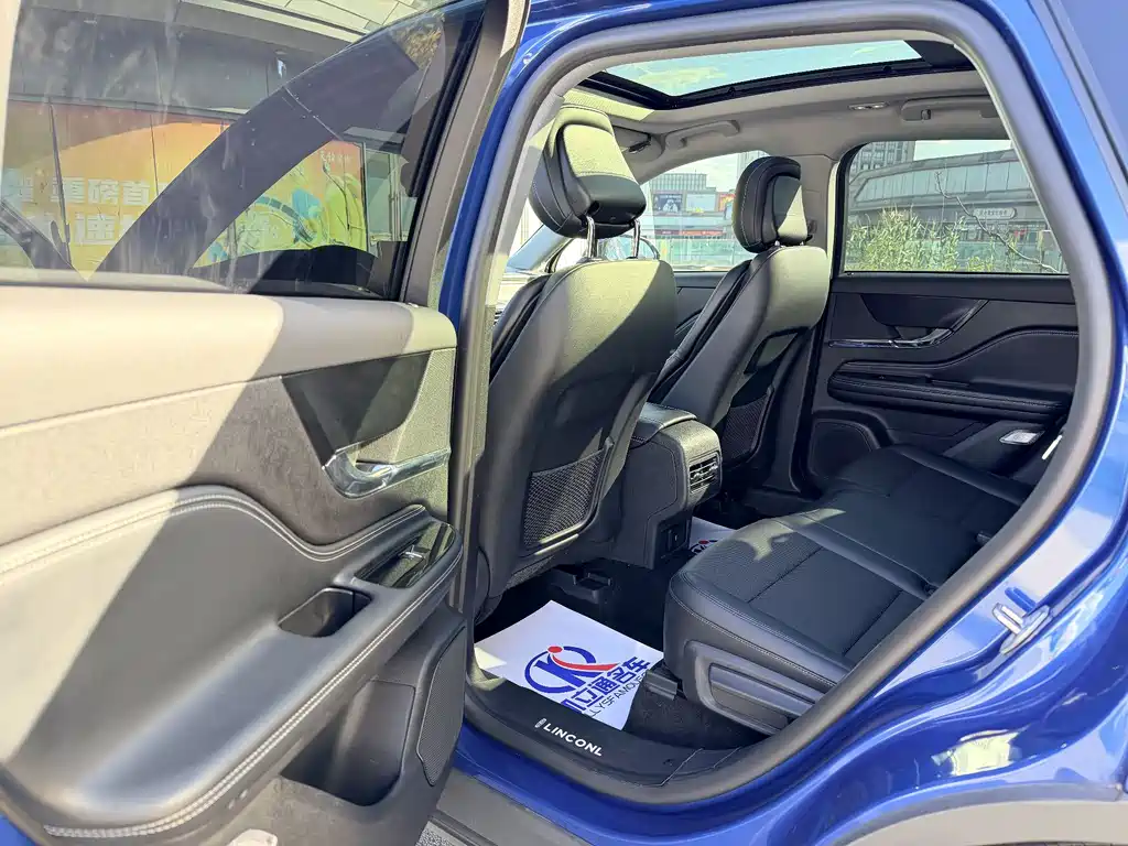 Lincoln Corsair 2022 2.0T Premium