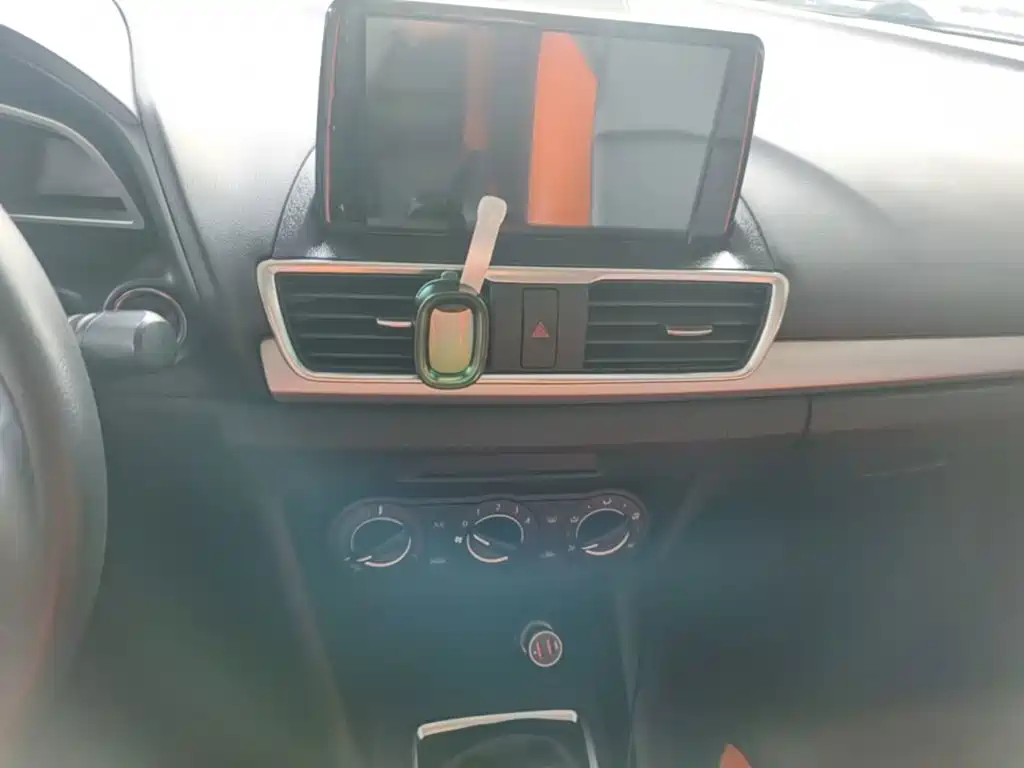 Mazda 3 Axela — миниатюра 9