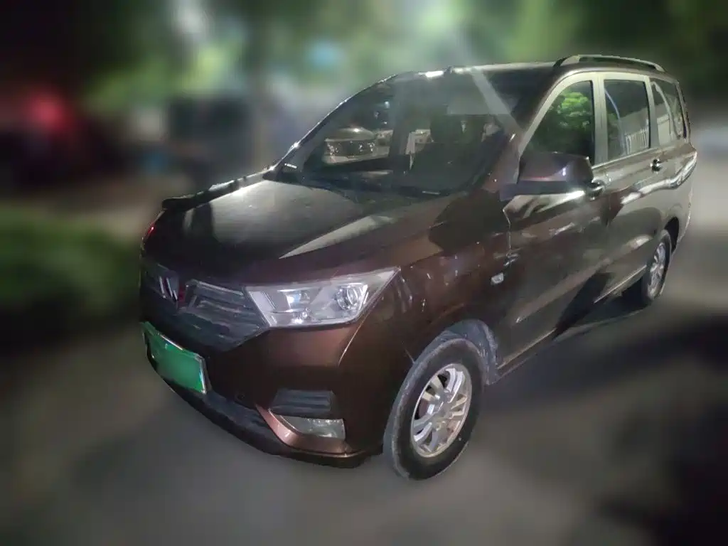 Wuling Hongguang — миниатюра 2
