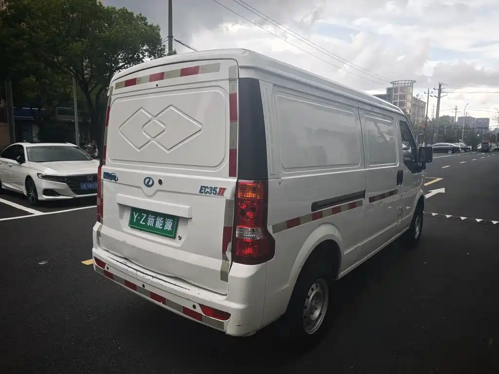 Ruichi Ruichi EC35 — миниатюра 13