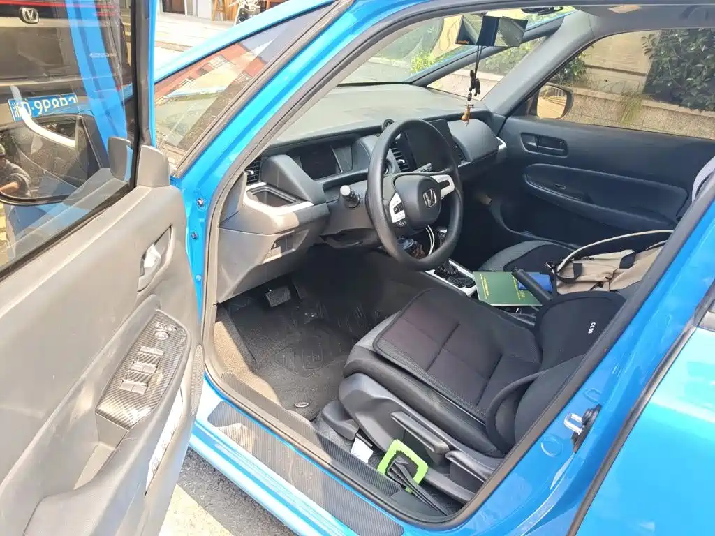 Honda Fit — миниатюра 12