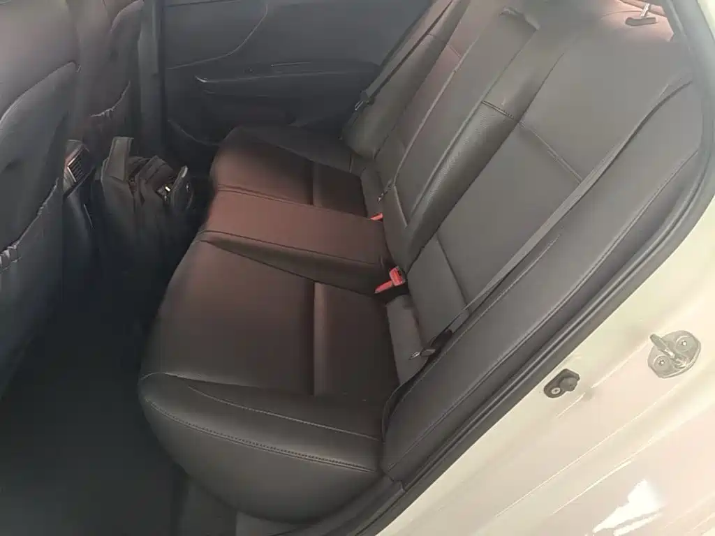Hyundai Mistra — миниатюра 17