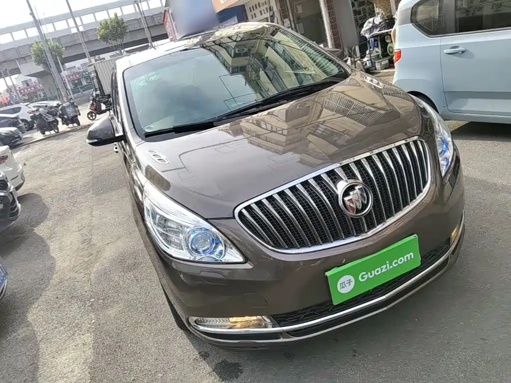 Buick GL8 — миниатюра 4